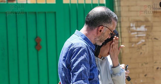 دموع طلاب الثانوية العامة لصعوبة الفيزياء ويؤكدون: الأسئلة معقدة
