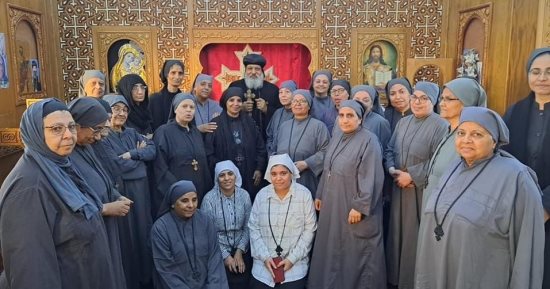 نشاط رعوى مكثف فى إيبارشية حلوان والمعصرة خلال صوم الرسل.. تفاصيل