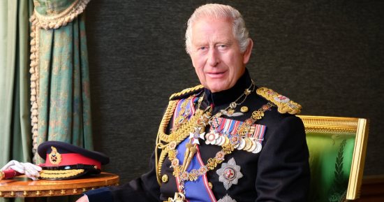 صورة جديدة بالزى العسكرى للملك تشارلز فى يوم القوات المسلحة البريطانية