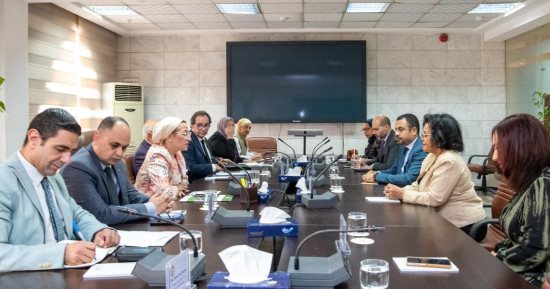 وزيرة البيئة تتفقد مقر مركز التميز الأفريقى للمرونة والتكيف بمصر.. صور