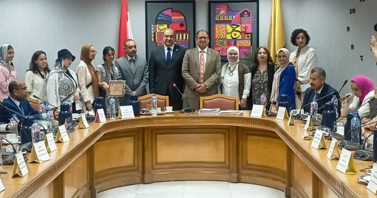 بدء تنفيذ خطة جامعة حلوان للتحول لجامعة خضراء صديقة للبيئة