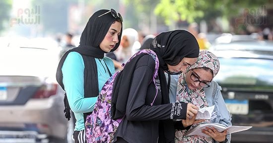 أقوى مسائل الجبر والهندسة الفراغية لطلاب الثانوية العامة.. إجابات مضمونة