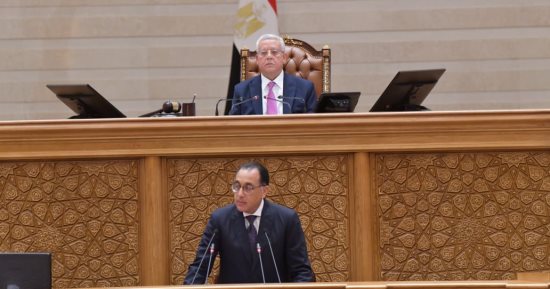 قريبًا.. الحكومة تطلق استراتيجية متكاملة لضمان تأمين بيئة العمل