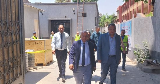 رئيس شركة مياه الشرب بالقاهرة يتابع أعمال الإحلال والتجديد ببعض المواقع