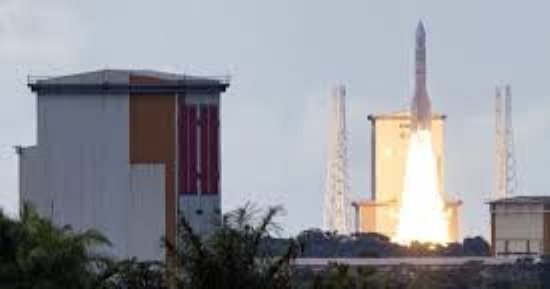 وكالة الفضاء الأوروبية تعلن نجاح رحلة مركبة الفضاء “آريان 6” الأولى