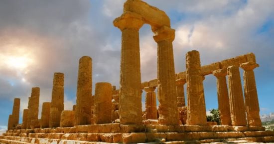 مدينة إيطالية ترفض استقبال السياح بسبب الجفاف.. التفاصيل