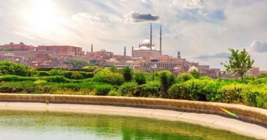 استبدال القبح بالجمال.. يد التطوير تحول مقالب عمومية عشوائية لرئة ومتنزهات عامة.. أشهرها الأزهر بارك وتلال الفسطاط.. استبدال 8 مواقع عشوائية لمخلفات الهدم والبناء والقمامة لمسطحات خضراء ومطاعم سياحية.. صور