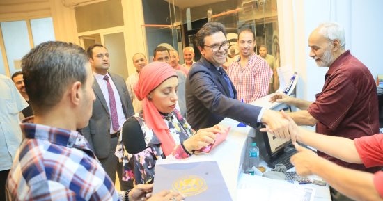 جولة مفاجئة لوزير الثقافة فى المواقع الثقافية بساحة دار الأوبرا.. صور