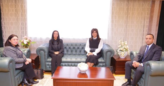 وزيرة التضامن تستقبل رئيس الأمانة الفنية للتحالف الوطنى لتنفيذ مشروعات تنموية..صور
