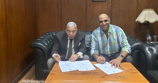 المصرية اللبنانية تتعاقد مع الشاعر وائل السمرى لنشر روايته الأولى