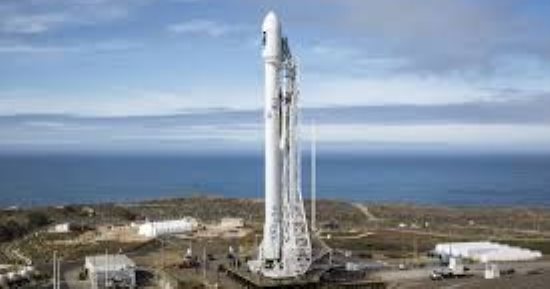 فشل صاروخ Falcon 9 يجبر ناسا على تقييم الجدول الزمنى لإطلاق رواد الفضاء