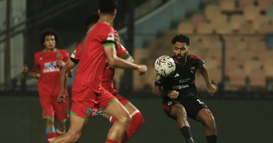 15 دقيقة ..تعادل سلبي بين الأهلى ومودن سبورت في الدوري.. صور