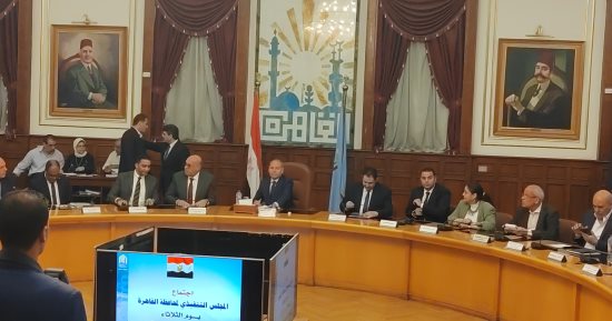 محافظ القاهرة: لن نسمح بأى مخالفة وبدأنا إزالة المخالفات بالمقطم