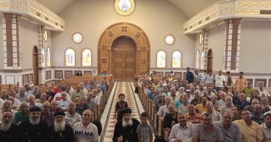 الكنيسة تحتفل بيوم الأب المثالى.. اعرف التفاصيل