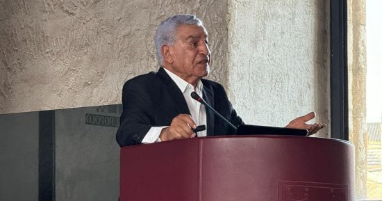زاهى حواس ينعى الكاتب سمير غريب: مسيرة حافلة بالعطاء الفكرى