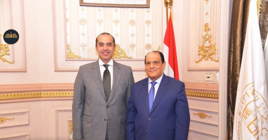 رئيس محكمة النقض يستقبل وزير الشئون النيابية والقانونية والتواصل السياسى