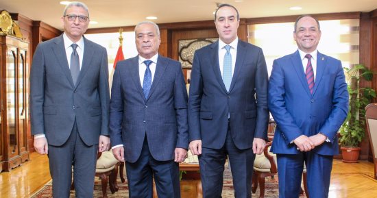 رئيس النيابة الإدارية يستقبل وكيل أول مجلس النواب للتهنئة بمنصبه الجديد