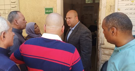 نائب محافظ الجيزة يتفقد الوحدة الصحية بسقيل ويشدد على توفير أفضل رعاية للمرضى