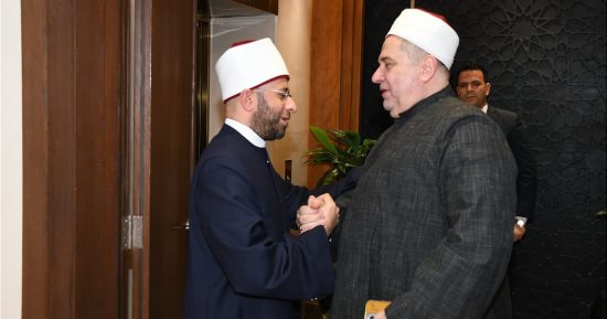 وزير الأوقاف يلتقي أمين سر اللجنة الدينية بمجلس النواب