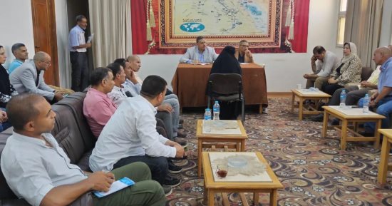 سكرتير الفيوم المساعد يبحث شكاوى مواطنى أطسا