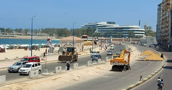 بدء التشغيل التجريبى لكورنيش الإسكندرية الجديد بعد التوسعة.. فيديو