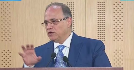 رئيس هيئة الدواء: نحتاج لتغيير الثقافة من الإصرار على الاسم التجارى للاسم العلمى