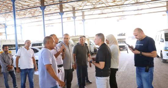 نائب محافظ أسوان يتابع انتظام عمل محطات الوقود