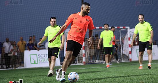 "هاتريك" حسام حسن يقود منتخب الأندية للفوز على أساطير الأهلى والزمالك 5-4