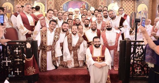 الكنيسة ترسم شمامسة جدد وتدشين أوانى خدمة فى عيد القديس مارجرجس بحلوان