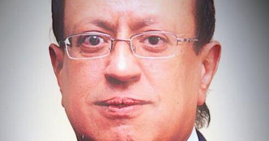 جامعة القاهرة تكرم اسم الدكتور محمود علم الدين أستاذ الصحافة بكلية الإعلام