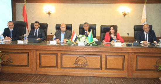 محافظ الجيزة: متابعة دقيقة لأداء شركات الجمع السكنى للمخلفات ومدى التزامها