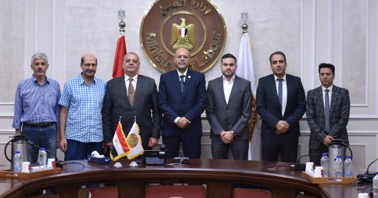 وزير العمل يطلق مبادرة لمعالجة أسباب الحرائق والحد من مخاطرها