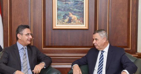 محافظ الإسكندرية يستقبل وزير التموين بديوان عام المحافظة.. التفاصيل