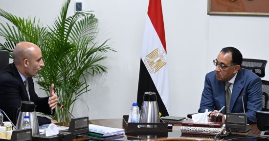 رئيس الوزراء يستعرض مع وزير التربية والتعليم أهم ملفات عمل الوزارة 
