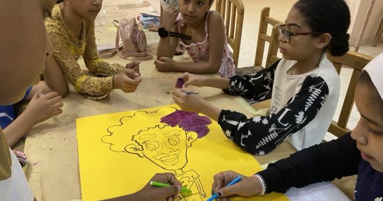 ورش كتابة إبداعية ضمن الأنشطة الصيفية للأطفال والكبار بقصور ثقافة الأقصر