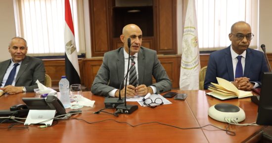 وزير التعليم يناقش طرق الاختبارات والتقييم مع مستشارى المواد الدراسية
