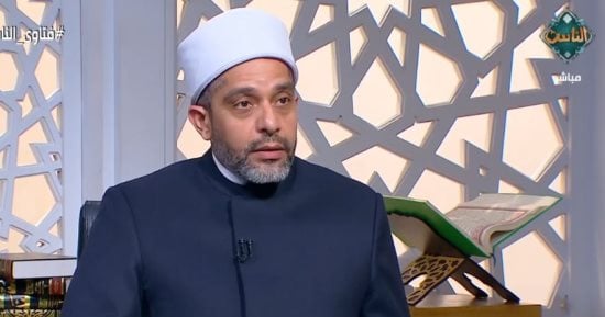 تنازلت عن دين وبعدها بفترة طالبت به؟.. أمين الفتوى يجيب