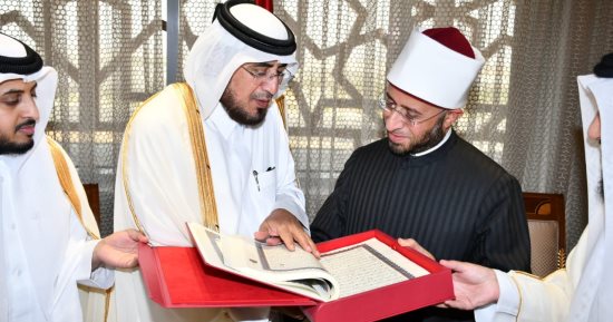 وزير الأوقاف يستقبل وكيل وزارة الأوقاف القطرية لشئون الدعوة والمساجد.. صور
