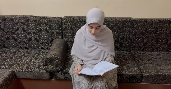 الأولى على الثانوية الأزهرية أدبى.. خاتمة لكتاب الله وطموحها "لغات وترجمة"