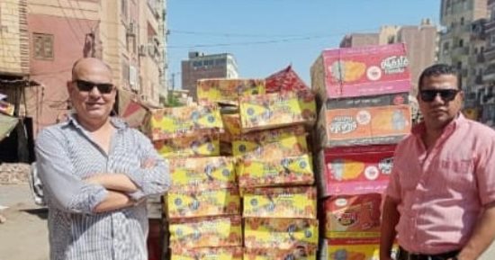 ضبط منتجات غذائية منتهية الصلاحية فى حملات أمنية بالفيوم