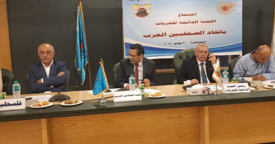 نقيب الصحفيين منتقدًا  تقرير " مراسلون بلاحدود": إدراج الاحتلال فى التصنيف عار 
