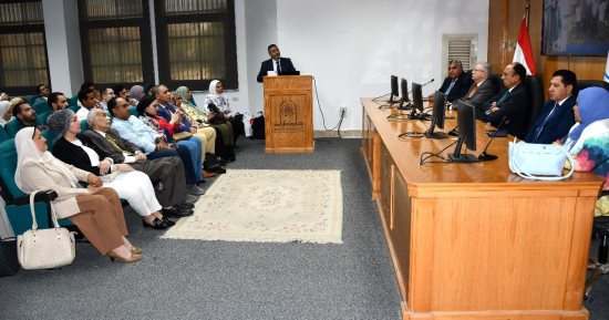 رئيس جامعة حلوان يؤكد استعداد الجامعة لتقديم كافة السبل لدعم الابتكار