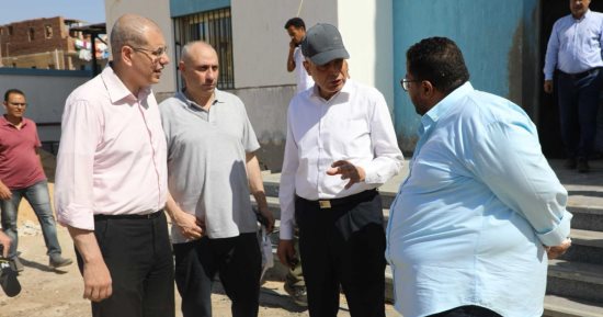 محافظ المنيا لأهالى بلهاسة: "حافظوا على إنجازاتكم لأنها لكم ولمن بعدكم"