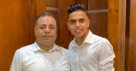 والد كريم الدبيس: "المنتخب الأولمبى تعب وبيحققوا إنجاز".. فيديو وصور