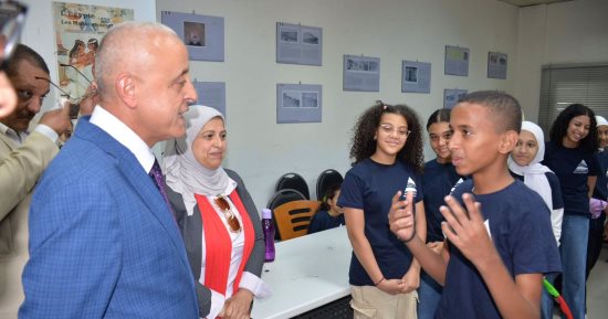 محافظ الأقصر يتفقد قاعة المؤتمرات الدولية ومكتبة مصر العامة.. صور