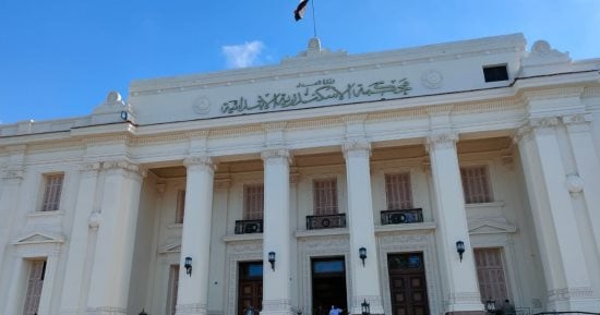 المؤبد لموظف بإحدى شركات الاتصالات لحيازته الهيروين وسرقة هاتف بالإسكندرية