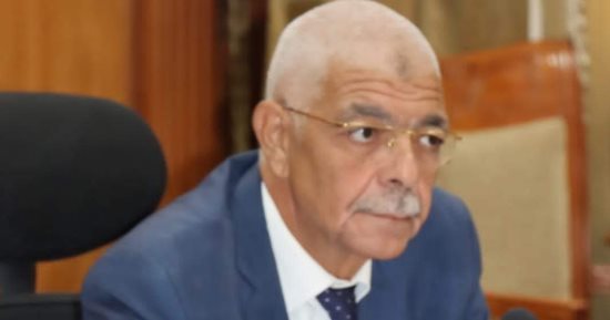 رئيس جامعة المنوفية يترأس اجتماع مركز بحوث الطاقة الجديدة والمتجددة