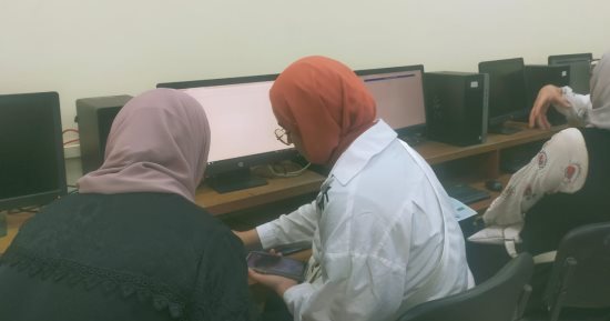 أداب عين شمس تفتح 3 معامل لاستقبال طلاب المرحلة الأولى.. صور