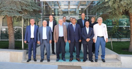 نقيب العاملين بالزراعة يلتقى نظيره التركى لتبادل الخبرات والتجارب الناجحة