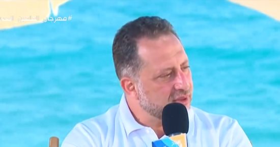 محمد عبدالعزيز: الدولة بذلت جهودا مضنية لتصنيع السيارات الكهربائية